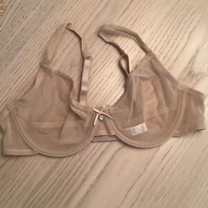 Chic Sheer Underwire Bra - Beige